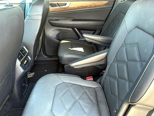 2025 Volkswagen Atlas 2.0T SE w/Technology FWD