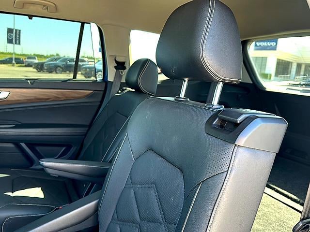2025 Volkswagen Atlas 2.0T SE w/Technology FWD