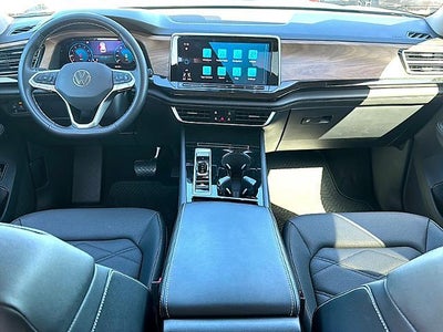 2025 Volkswagen Atlas 2.0T SE w/Technology FWD