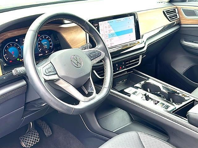 2025 Volkswagen Atlas 2.0T SE w/Technology FWD