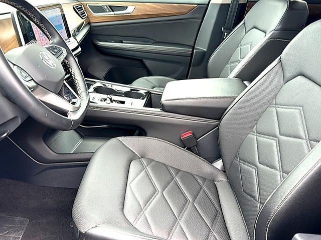 2025 Volkswagen Atlas 2.0T SE w/Technology FWD