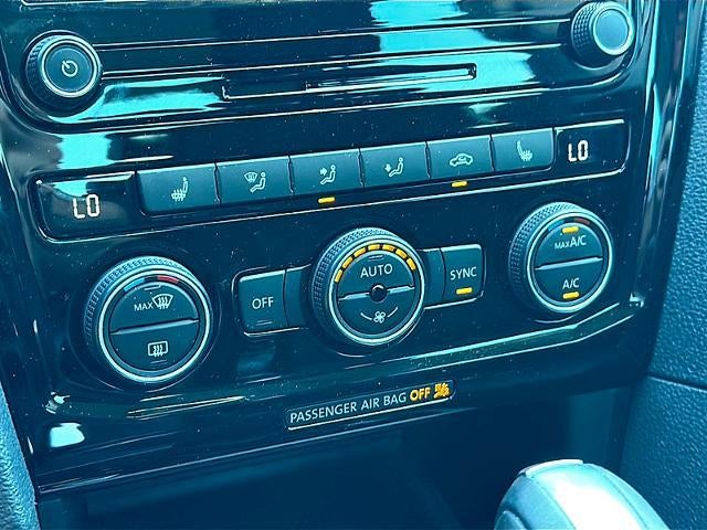 2020 Volkswagen Passat 2.0T R-Line Auto