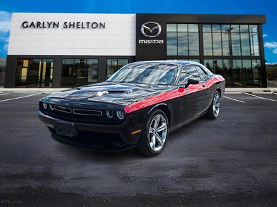 2017 Dodge Challenger SXT Plus Coupe