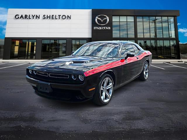 2017 Dodge Challenger SXT Plus Coupe