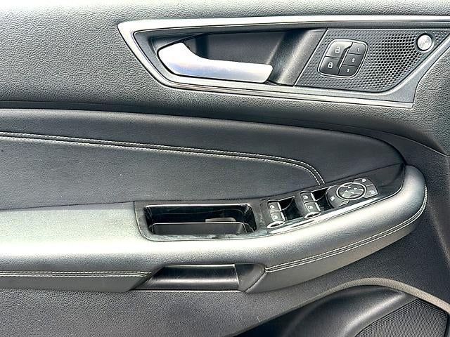 2019 Ford Edge Titanium FWD