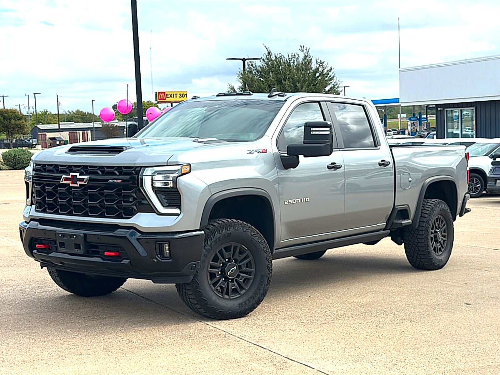 2026 Chevrolet Silverado 2500 HD Crew Cab, Standard Bed, XR2, 4WD