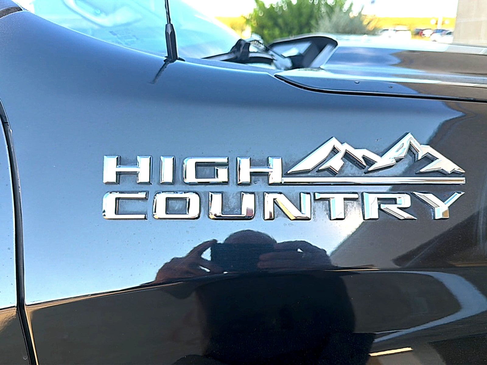 2023 Chevrolet Silverado 1500 4WD Crew Cab Short Bed High Country