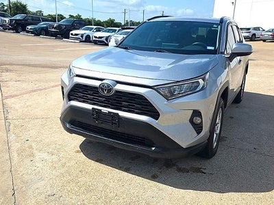 2020 Toyota RAV4 XLE FWD (GS)