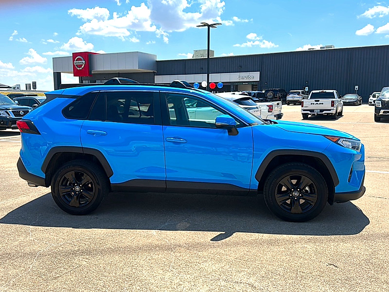 2021 Toyota RAV4 XLE