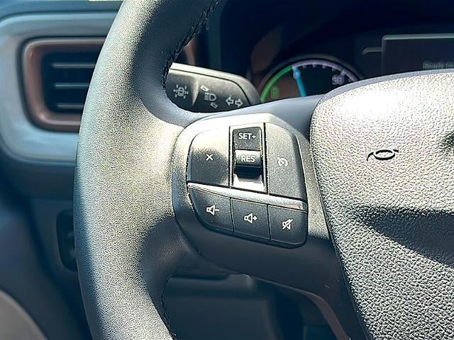 2023 Ford Maverick LARIAT FWD SuperCrew