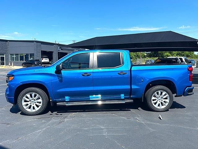 2022 Chevrolet Silverado 1500 Crew Cab Short Box 2-Wheel Drive Custom