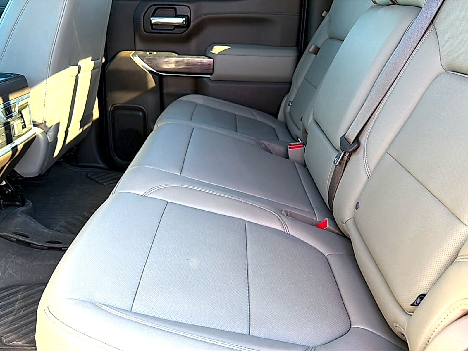 2021 Chevrolet Silverado 1500 4WD Crew Cab Short Bed LTZ