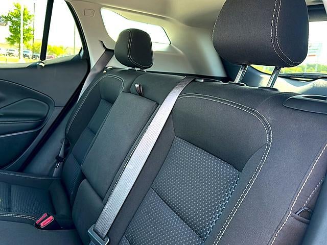 2024 GMC Terrain FWD 4dr SLE
