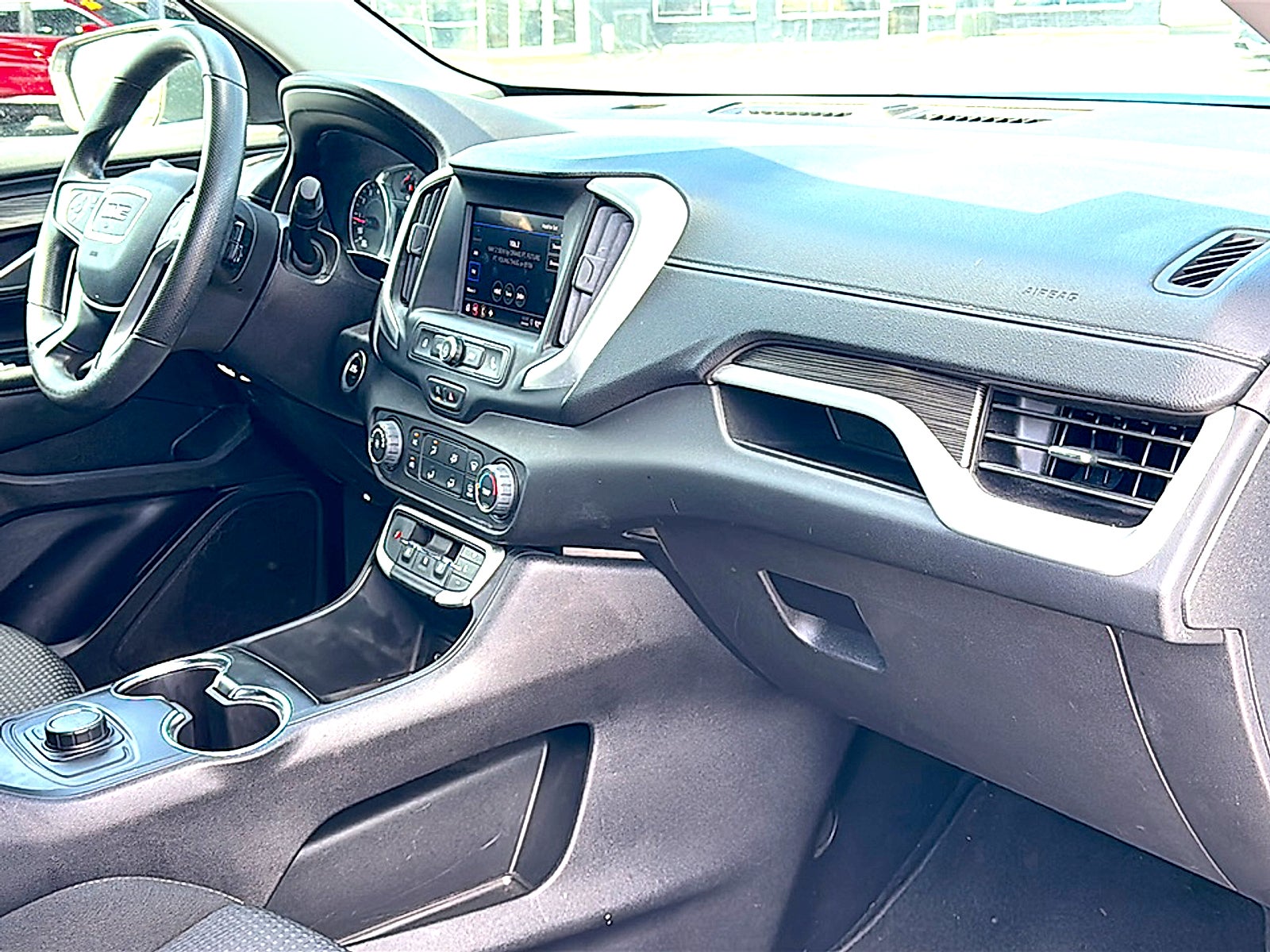 2024 GMC Terrain FWD SLE