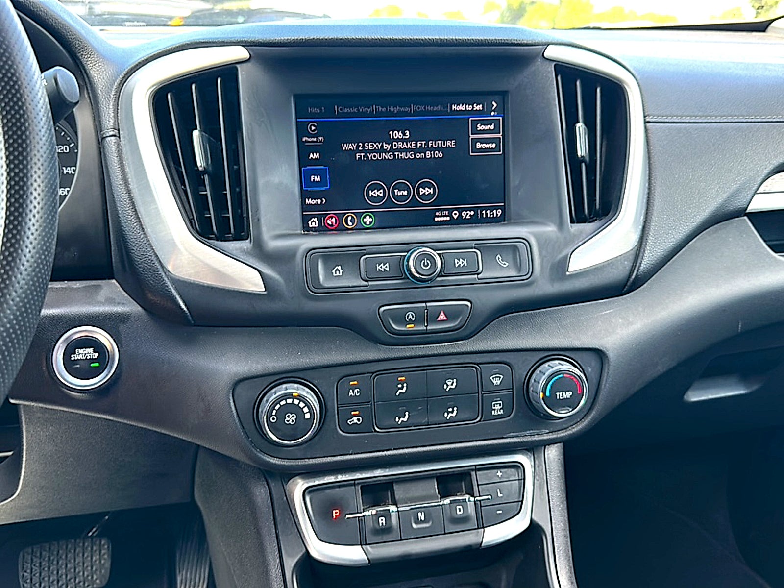 2024 GMC Terrain FWD SLE