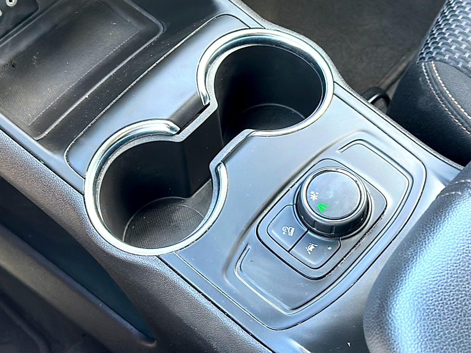 2024 GMC Terrain FWD SLE