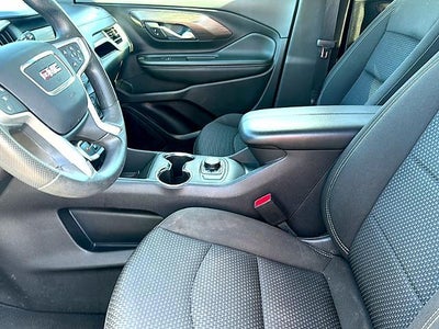 2024 GMC Terrain FWD 4dr SLE