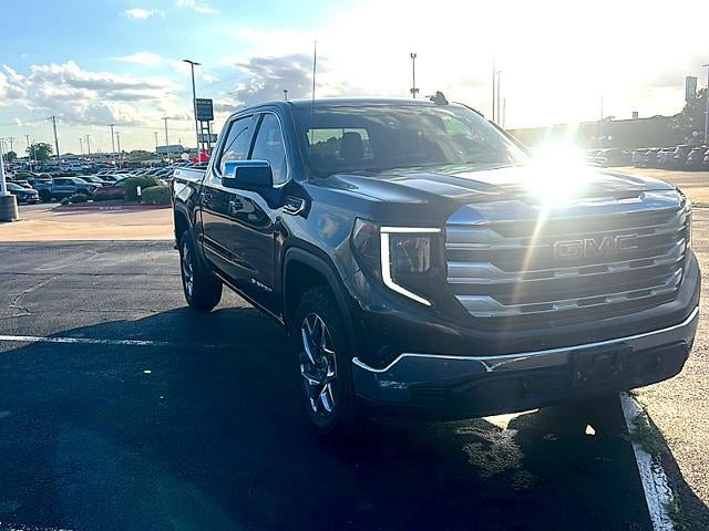 2022 GMC Sierra 1500 Crew Cab Short Box 4-Wheel Drive SLE