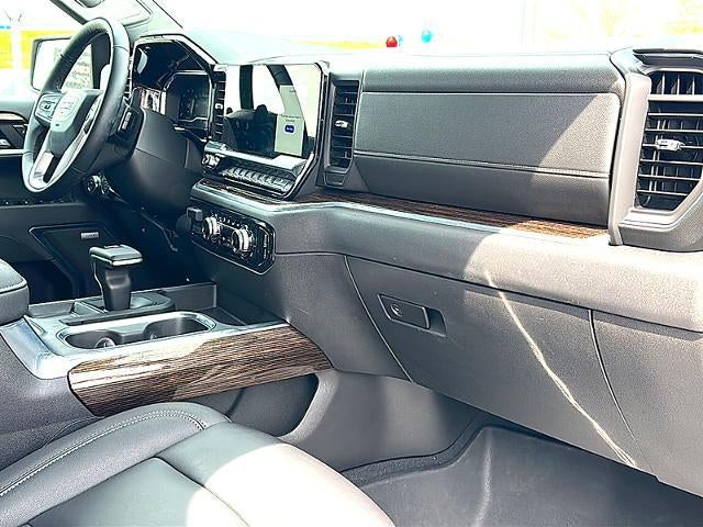 2025 GMC Sierra 1500 Crew Cab Short Box 4-Wheel Drive Elevation 3SB