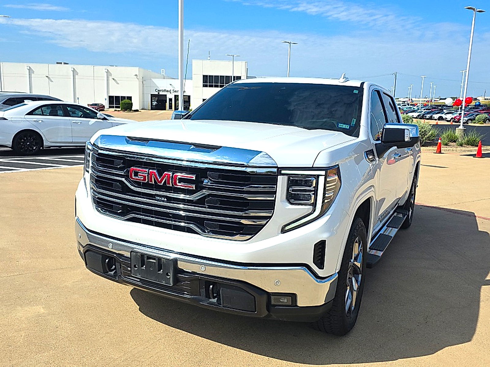 2025 GMC Sierra 1500 4WD Crew Cab Short Box SLT