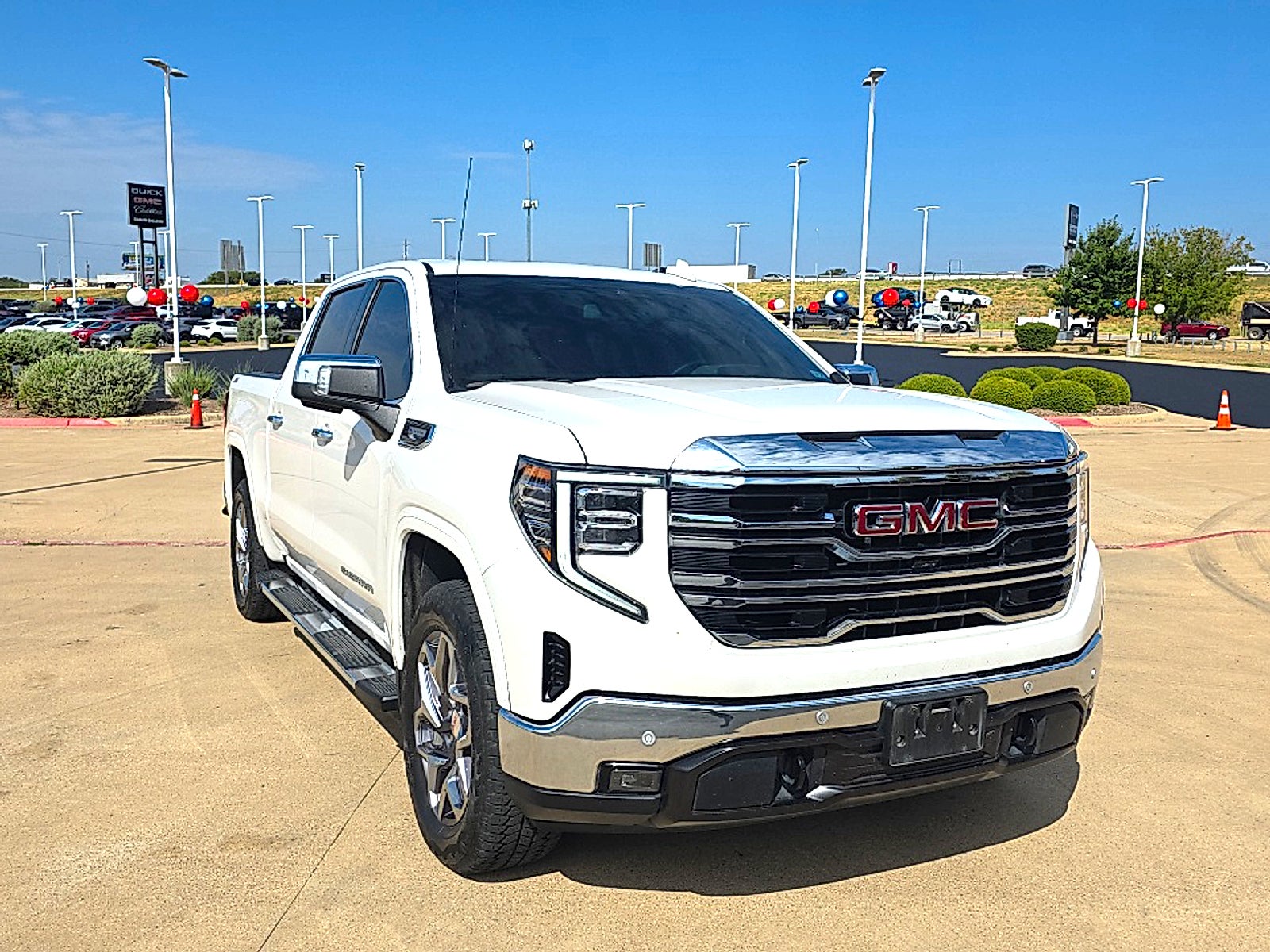 2025 GMC Sierra 1500 4WD Crew Cab Short Box SLT