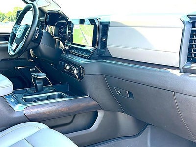 2023 GMC Sierra 1500 Crew Cab Short Box 4-Wheel Drive SLT