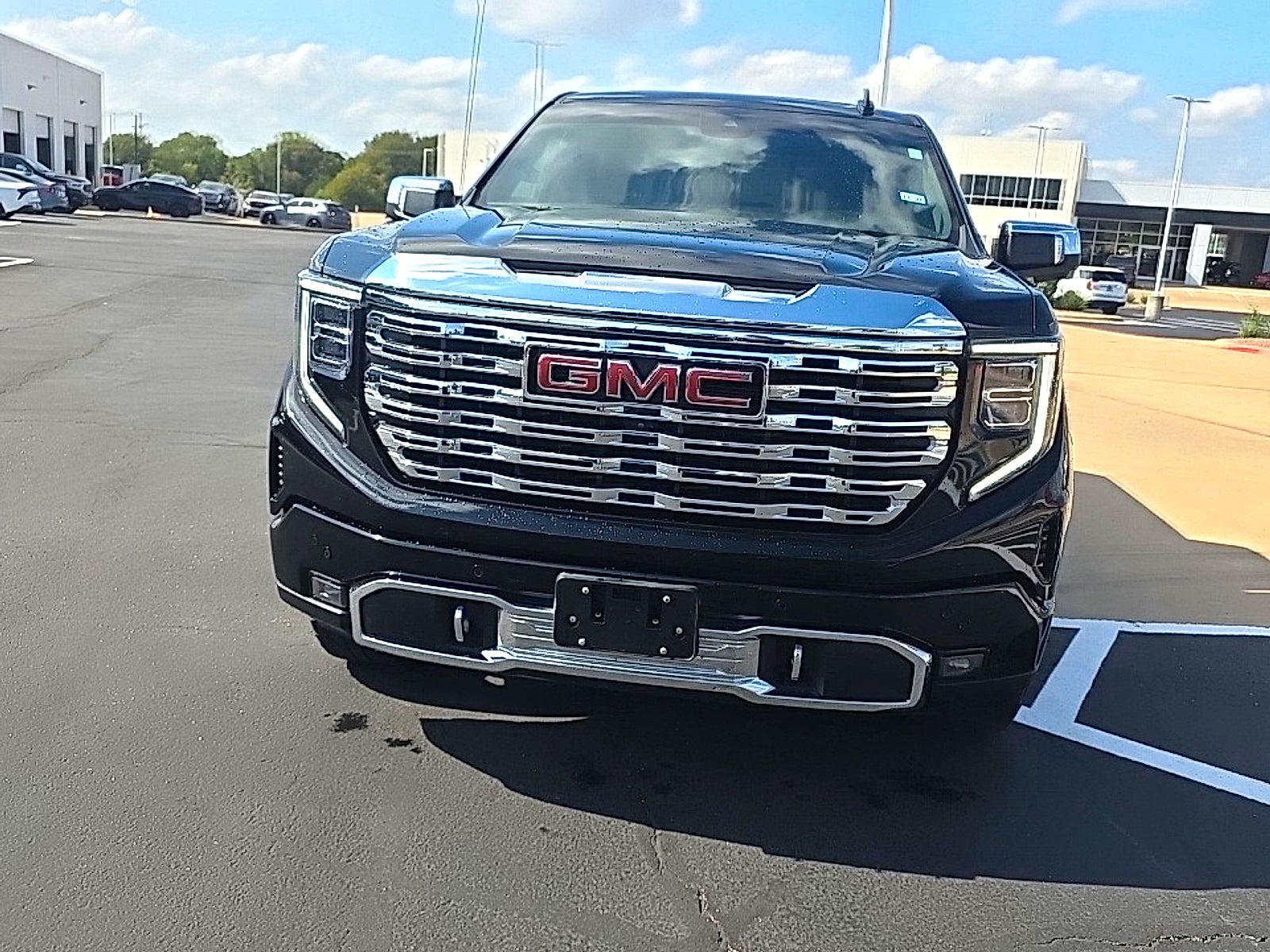 2023 GMC Sierra 1500 4WD Crew Cab Short Box Denali