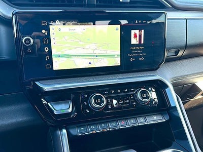 2023 GMC Sierra 1500 Crew Cab Short Box 4-Wheel Drive Denali