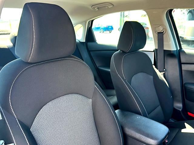 2024 Kia Forte LXS IVT