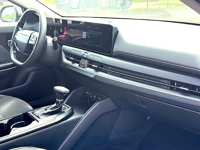 2025 Kia K4 LXS FWD