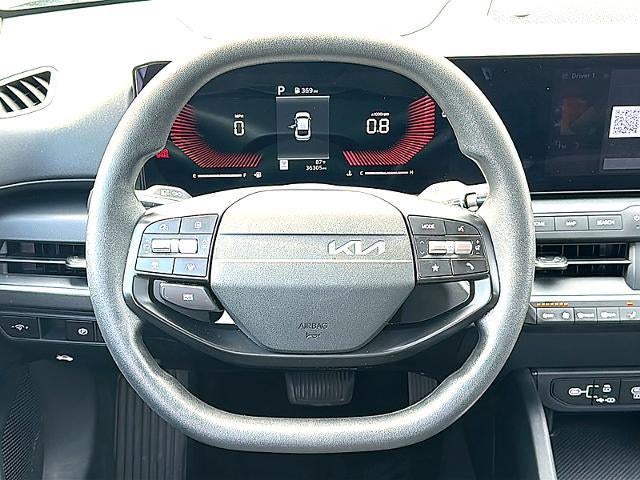 2025 Kia K4 LXS FWD