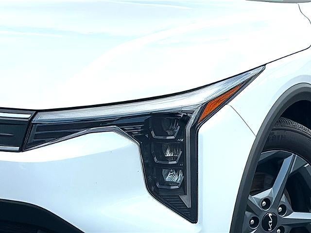 2025 Kia K4 LXS FWD
