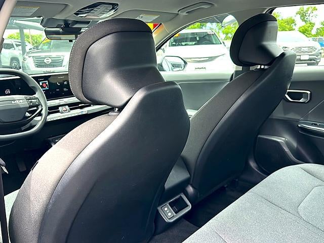2025 Kia K4 LXS FWD