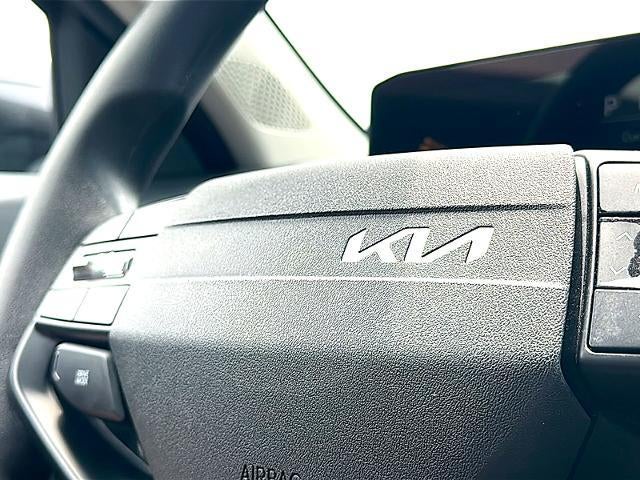 2025 Kia K4 LXS FWD