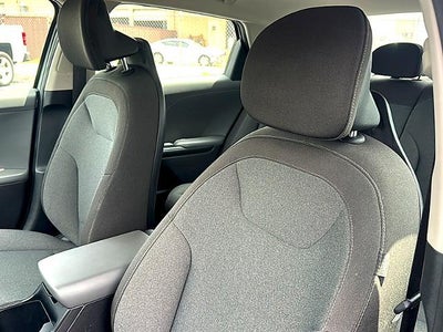 2025 Kia K4 LXS FWD