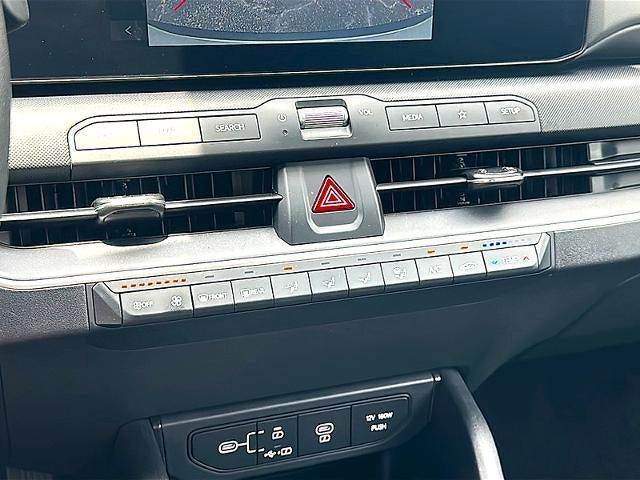 2025 Kia K4 LXS FWD