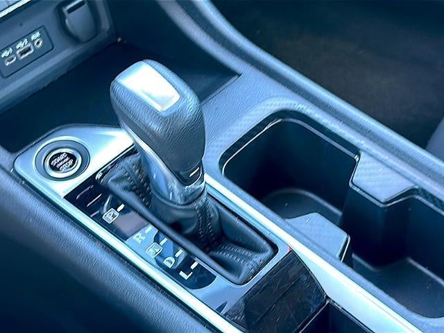 2024 Nissan Sentra SV CVT