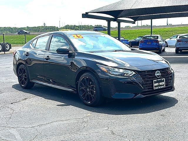 2025 Nissan Sentra SR CVT