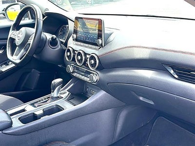 2025 Nissan Sentra SR CVT