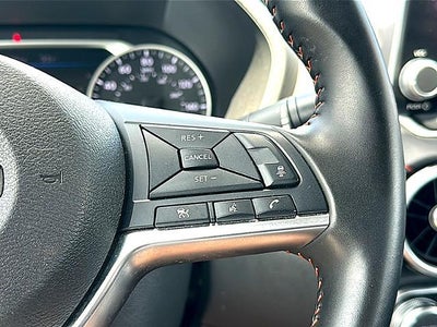 2025 Nissan Sentra SR CVT