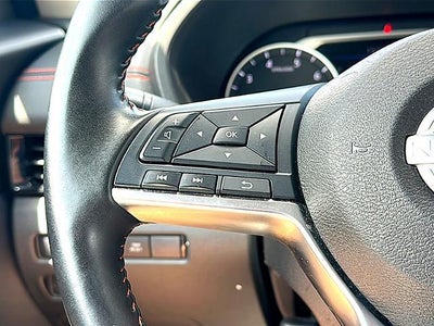 2025 Nissan Sentra SR CVT