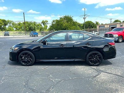 2025 Nissan Sentra SR CVT
