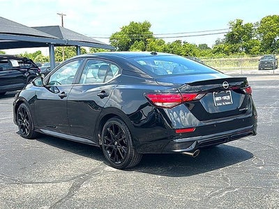 2025 Nissan Sentra SR CVT