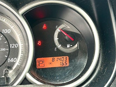 2011 Nissan Versa 5dr HB I4 Auto 1.8 S