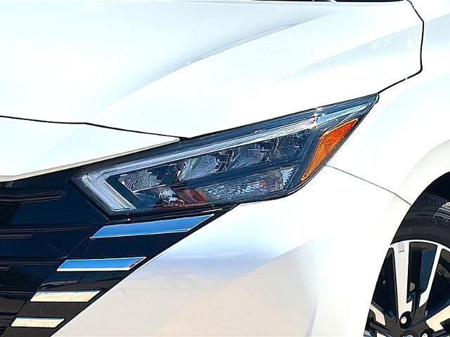 2025 Nissan Versa SV CVT