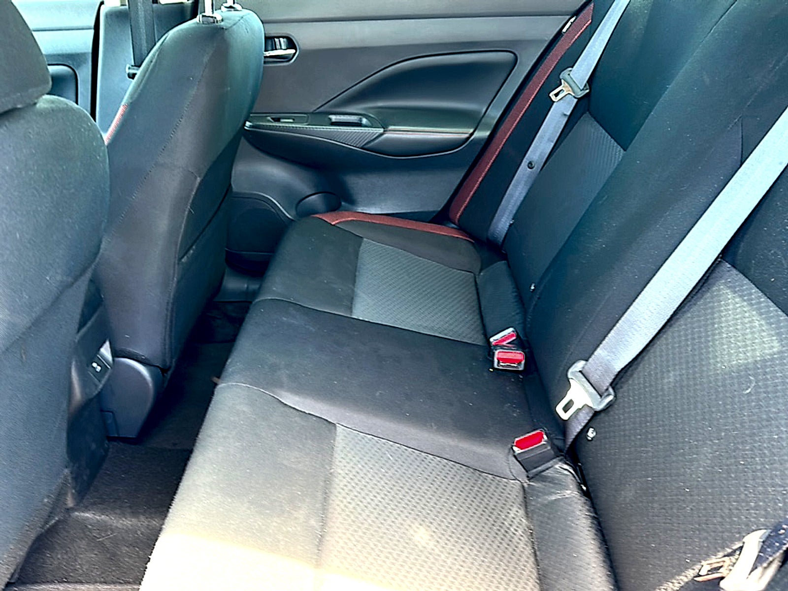 2024 Nissan Versa 1.6 SR