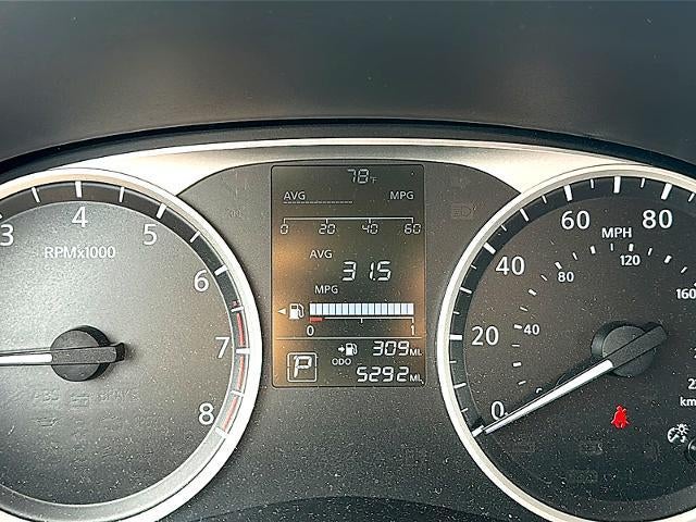 2025 Nissan Kicks Play S FWD