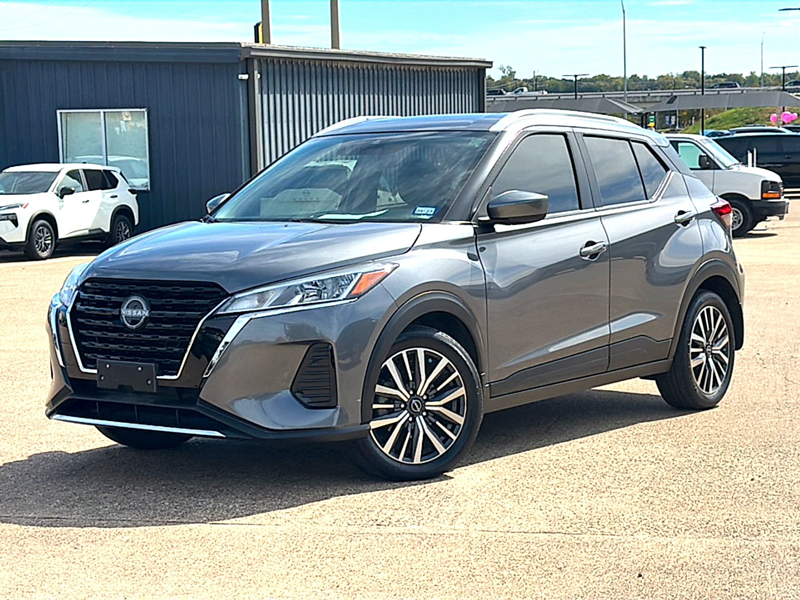 2024 Nissan Kicks SV Xtronic CVT