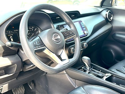 2024 Nissan Kicks SV Xtronic CVT