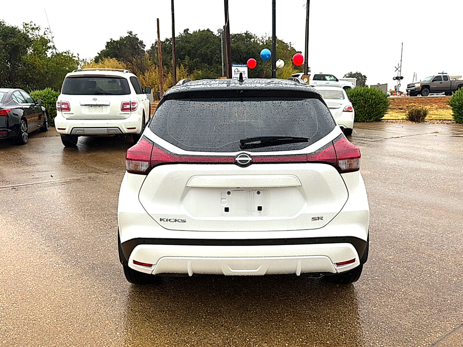 2023 Nissan Kicks SR Xtronic CVT